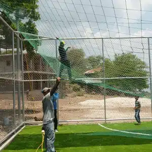 Mallas y redes de protección para canchas deportivas